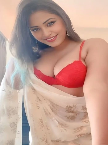 Mature call girls in Chandigarh